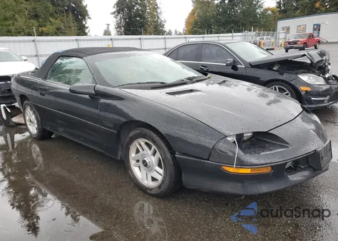 1995 Chevrolet Camaro Z28 из США, поврежденный, VIN 2G1FP32P2S2187351